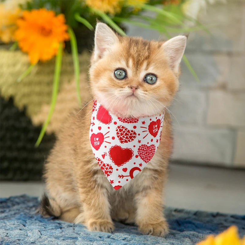 1PC Dog Bandana Washable Christmas Valentines Dog Bandanas Love Heart Printed Bib Kerchief Scarf Puppy Cat Pet Dog Accessories