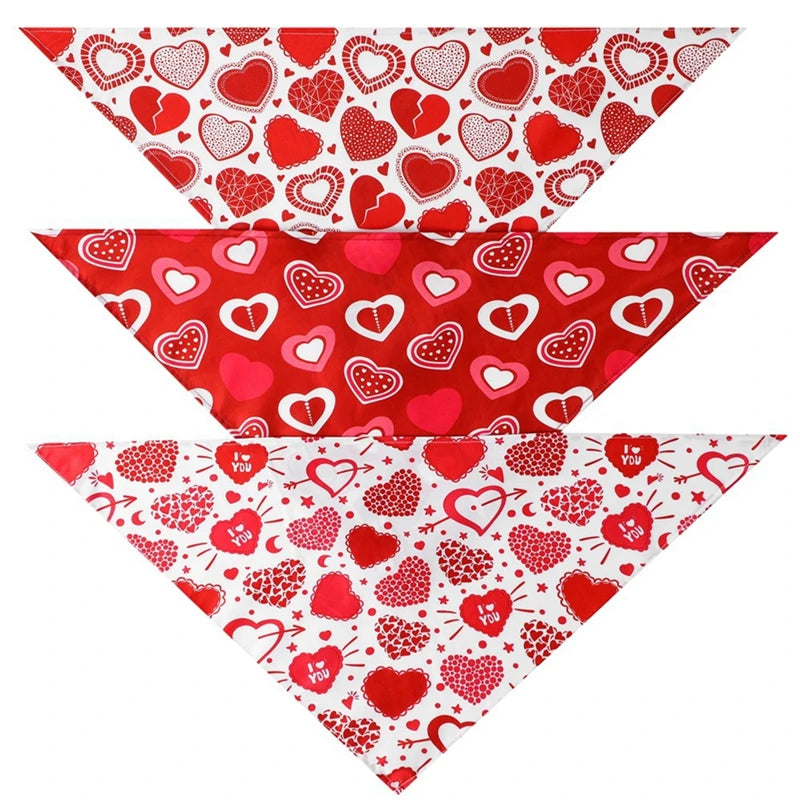 1PC Dog Bandana Washable Christmas Valentines Dog Bandanas Love Heart Printed Bib Kerchief Scarf Puppy Cat Pet Dog Accessories